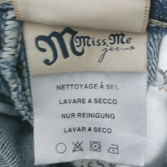 Miss Me 27x33 Boot JP42g2K-2 Cowhide Pocket Jeans - Picture 15 of 16